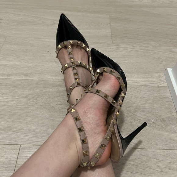 Valentino Rockstud heels - Picture 5 of 6